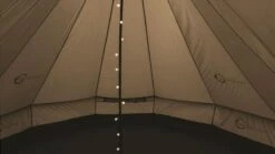 Easy Camp Moonlight Bell Tipi Familietent - 4/7 Persoons 20 Easy Camp Moonlight Bell Tipi Familietent - 4/7 Persoons -Buitenuitrusting 1069 1900 76e3d07f 63b3 4fae afde a1973d37393e 1280x960