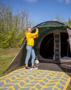 Easy Camp Galaxy 400 Rustic Green Tunneltent - 4 Personen 13 Easy Camp Galaxy 400 Rustic Green Tunneltent - 4 Personen -Buitenuitrusting 1148 900 mg 9171