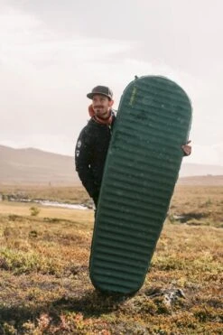 Therm-A-Rest Trail Pro 7.6 L Zelfopblazende Slaapmat -Buitenuitrusting 1900 1267 2020 summer norway gjende baseberg 2070