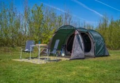Easy Camp Galaxy 300 Rustic Green Tunneltent - 3 Personen 12 Easy Camp Galaxy 300 Rustic Green Tunneltent - 3 Personen -Buitenuitrusting camping shoot 45 1