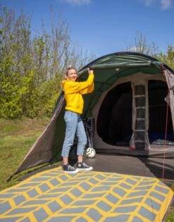Easy Camp Galaxy 300 Rustic Green Tunneltent - 3 Personen 11 Easy Camp Galaxy 300 Rustic Green Tunneltent - 3 Personen -Buitenuitrusting mg 9171 1