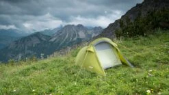 Vango Soul 200 Tunneltent - 2 Persoons 11 Vango Soul 200 Tunneltent - 2 Persoons -Buitenuitrusting vango soul 100 9