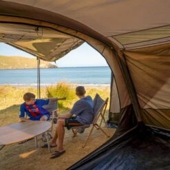 Zempire Aero TL Pro Opblaasbare Tent - 5 Persoons -Buitenuitrusting zempire aero tl pro opblaasbare tent 16 1